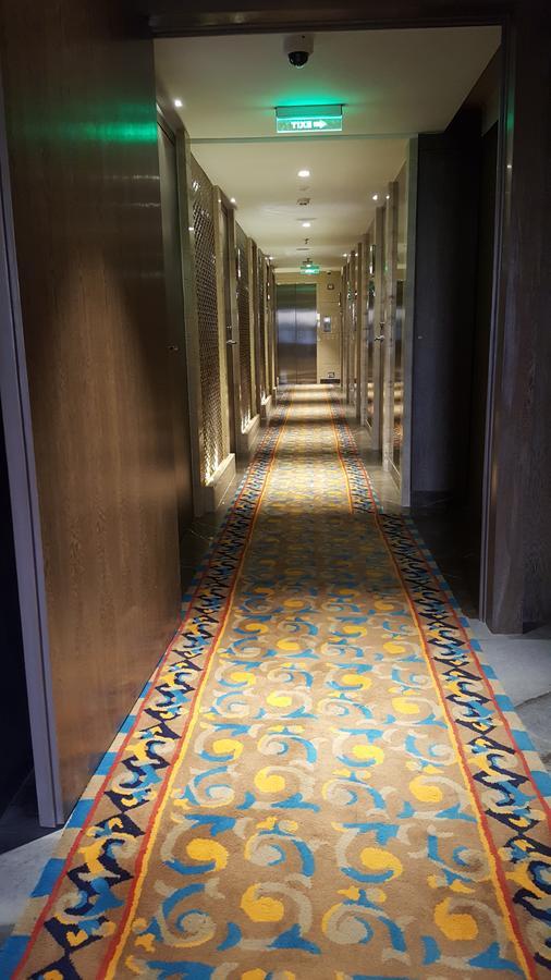 Hotel Peninsula Redpine Mumbai Exterior foto